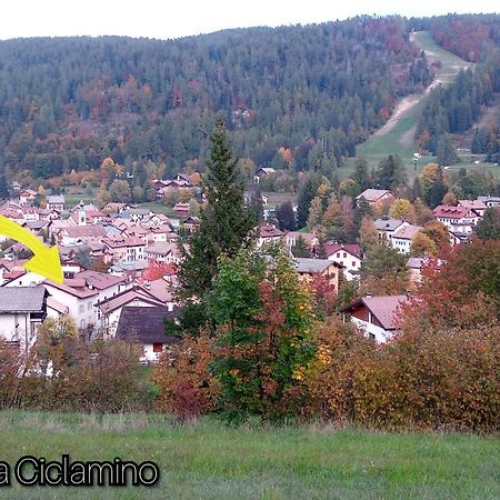 Apartmán Casa Ciclamino Serrada Exteriér fotografie